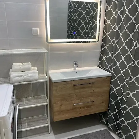 Home Away From Home With Parking In City Centre Tallinn Near Kadriorg 아파트 *