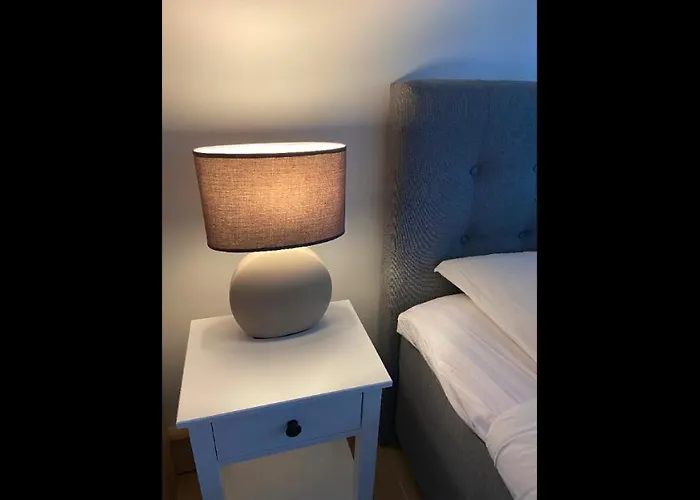 Away From Centre Near Kadriorg Apartment *