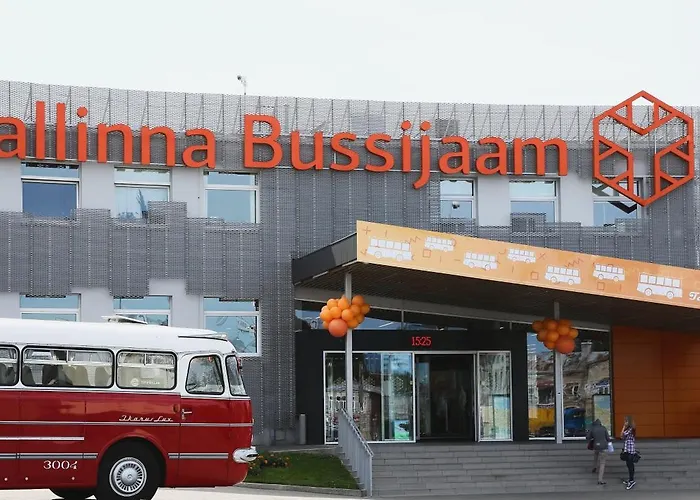 Away From Centre Near Kadriorg アパート タリン