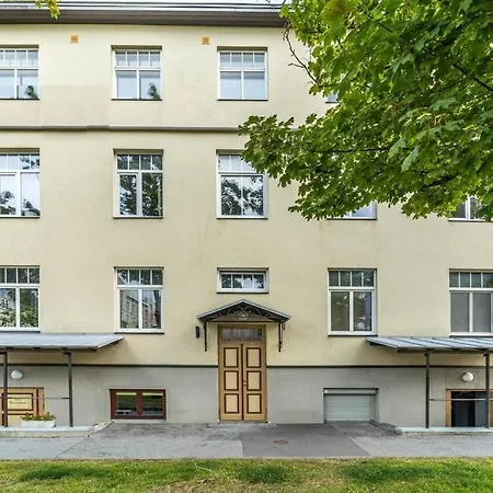 Away From Centre Near Kadriorg Apartment Tallinn